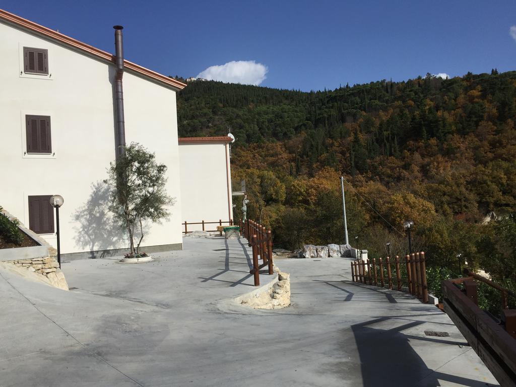 Villa Santa Maria Santa Maria del Molise Exterior foto